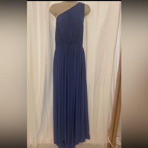 Wildwood dress. 2nd picture is actual color.Lighting was off when taking pics!